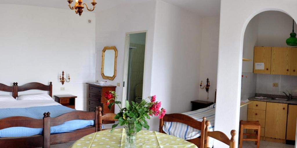 Hotel Residence Villa Teresa カザミッチョラ・テルメ 部屋 写真